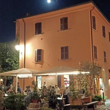 La Casa Azzurra Del Borgo San Giuliano *